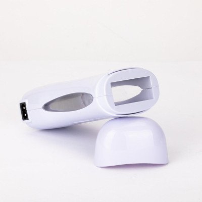 Vaxvärmare - "Roll on" Vit för 100 ml patroner - 65 watt Vaxvärmare - "Roll on" Vit för 100 ml patroner - 65 watt